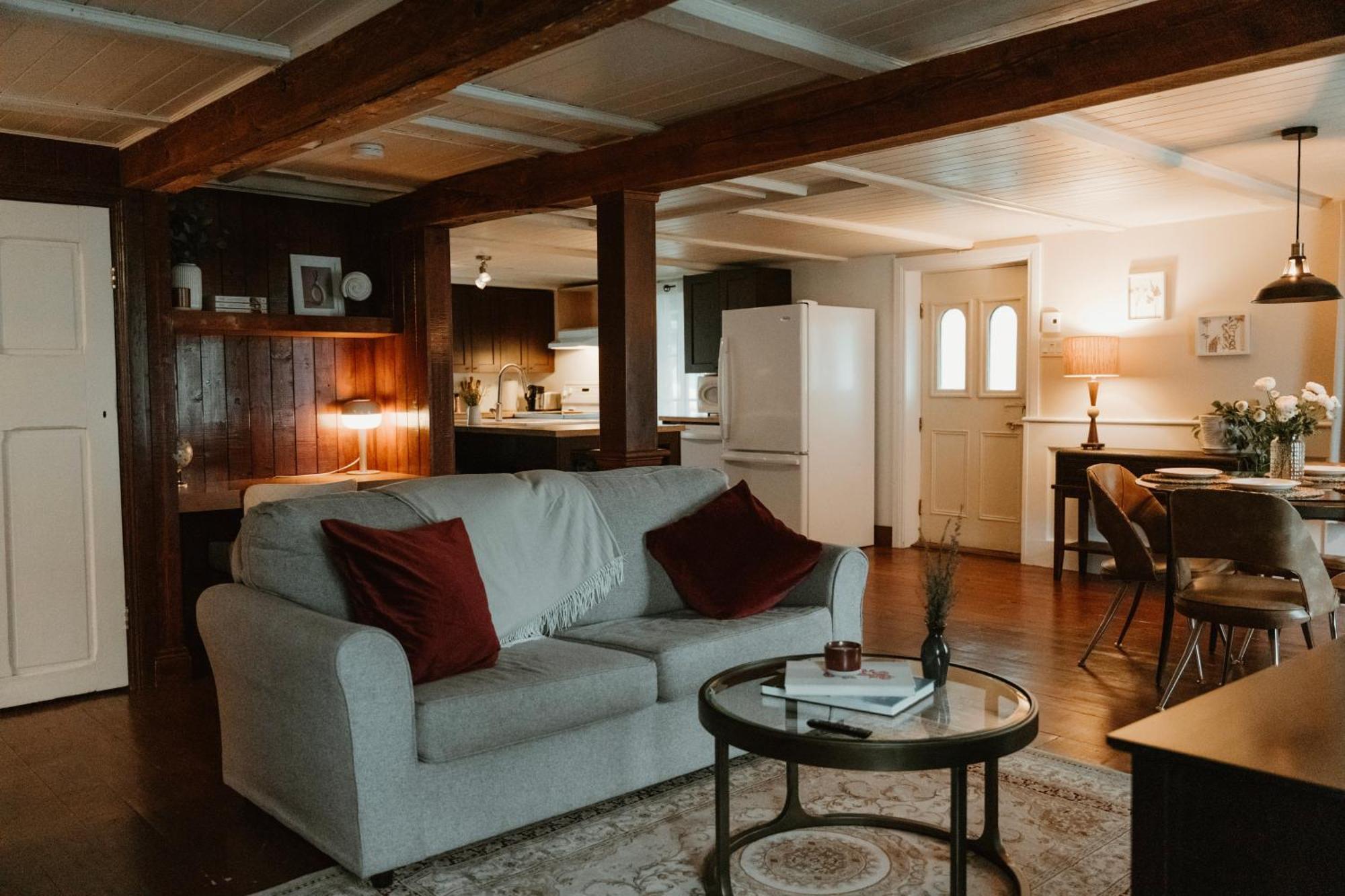 Auberge De L'Ouest Deschambault Exteriör bild